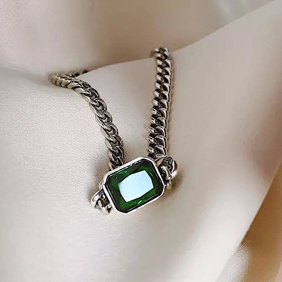 Emerald Green Sterling Silver Chain Link Bracelet - Picture 3 of 12